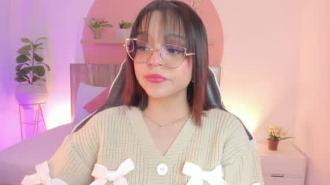 C L A R A online show from 06-10-26, 02:45