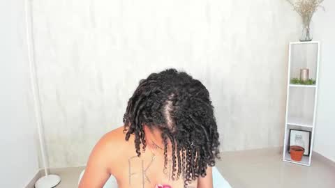 Clara  online show from 01-12-25, 06:17