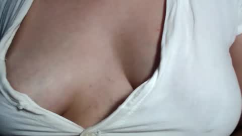 CLARA AT YOUR SERVICE online show from 01-06-25, 09:30