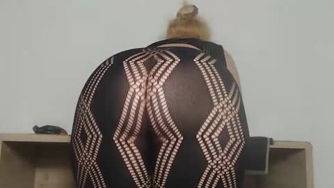 Snapshot of clarabbw77 chatting on 03-01-26, 01:13 Clara online show from 03-01-26, 01:13