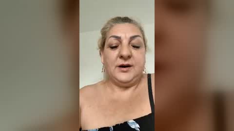 Clara online show from 06-15-26, 07:32