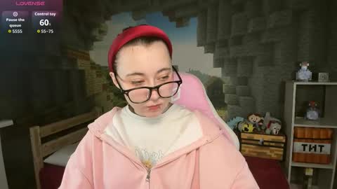 clarabenson online show from 01-05-26, 06:33