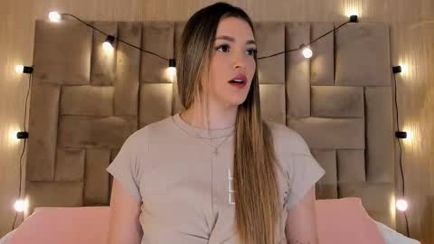 Clara del mar online show from 10-05-25, 10:46