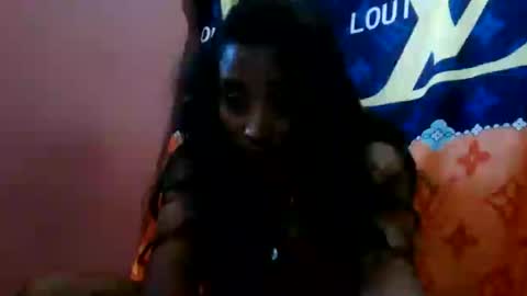 Clarah0123 online show from 07-01-26, 07:54