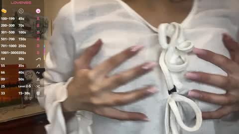 Selena online show from 04-01-26, 10:27