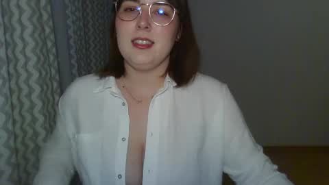 Snapshot of claralovely chatting on 04-15-26, 05:31 Clara online show from 04-15-26, 05:31