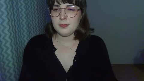 Snapshot of claralovely chatting on 04-16-26, 05:25 Clara online show from 04-16-26, 05:25