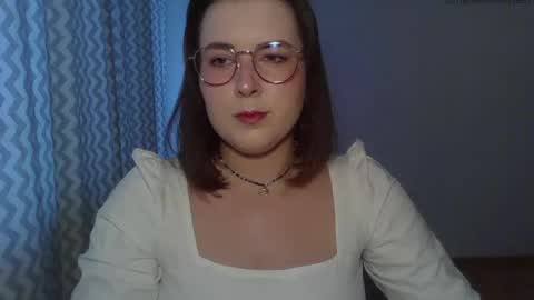 Snapshot of claralovely chatting on 05-10-26, 05:07 Clara online show from 05-10-26, 05:07