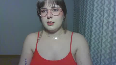 Snapshot of claralovely chatting on 06-24-26, 08:19 Clara online show from 06-24-26, 08:19