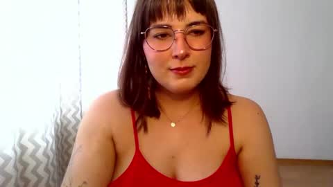 Snapshot of claralovely chatting on 07-14-26, 10:21 Clara online show from 07-14-26, 10:21