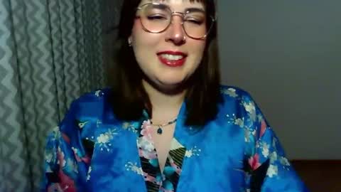Snapshot of claralovely chatting on 07-23-26, 07:01 Clara online show from 07-23-26, 07:01
