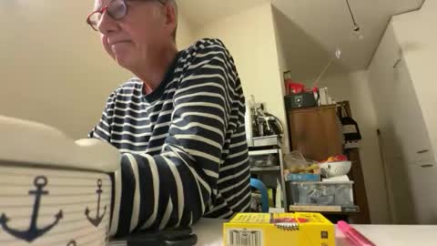 Snapshot of claramigger chatting on 03-23-26, 06:12 claramigger online show from 03-23-26, 06:12