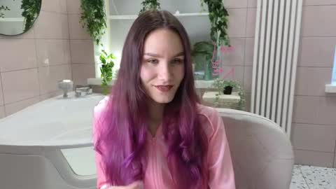 Snapshot of clare_ff chatting on 03-12-25, 01:40 Claire online show from 03-12-25, 01:40