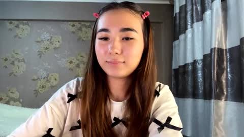 Yuna online show from 11-06-25, 11:00