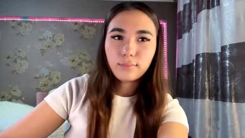 Yuna online show from 11-17-25, 11:16