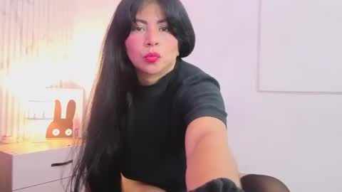 Snapshot of clariss_brown chatting on 10-01-25, 12:00 clariss_brown online show from 10-01-25, 12:00