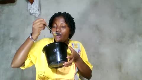 clarisse98 online show from 03-08-26, 05:28