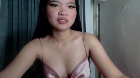 Snapshot of clarita_moore1000 chatting on 01-07-25, 12:13 Rita online show from 01-07-25, 12:13