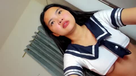 Snapshot of clarita_moore1000 chatting on 02-04-25, 02:07 Rita online show from 02-04-25, 02:07