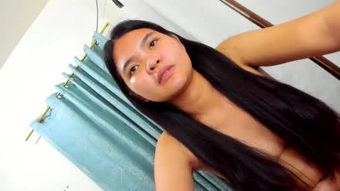 Snapshot of clarita_moore1000 chatting on 02-10-25, 10:20 Rita online show from 02-10-25, 10:20
