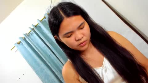 Snapshot of clarita_moore1000 chatting on 02-20-25, 11:20 Rita online show from 02-20-25, 11:20