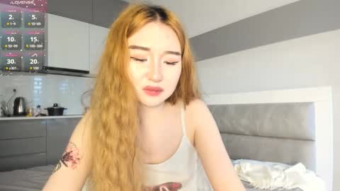 Snapshot of clarity_yumi chatting on 09-18-25, 03:08 Yumi online show from 09-18-25, 03:08