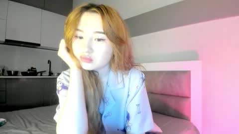 Snapshot of clarity_yumi chatting on 10-06-25, 02:53 Yumi online show from 10-06-25, 02:53