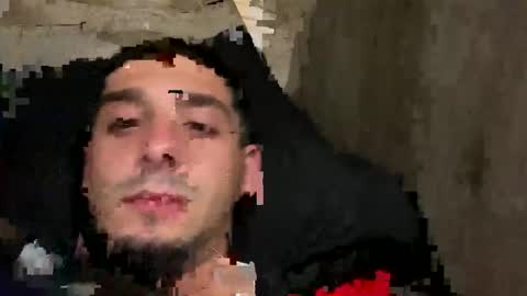 Snapshot of clarkshammer95 chatting on 02-09-25, 04:25 clarkshammer95 online show from 02-09-25, 04:25