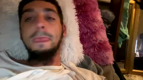 Snapshot of clarkshammer95 chatting on 03-06-25, 12:19 clarkshammer95 online show from 03-06-25, 12:19