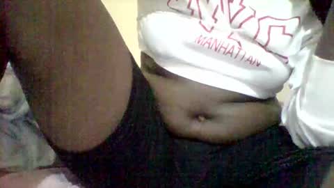 Snapshot of classic_carmen chatting on 11-17-25, 09:26 carmen online show from 11-17-25, 09:26