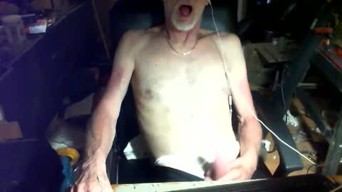 Snapshot of claudeguill chatting on 05-24-26, 12:54 claudeguill online show from 05-24-26, 12:54
