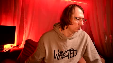 Snapshot of claudia_and_elon chatting on 10-20-25, 08:37 Claudia Cyberfox and Elon online show from 10-20-25, 08:37