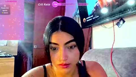 Snapshot of cleo_05 chatting on 09-09-25, 01:38 cleo_05 online show from 09-09-25, 01:38
