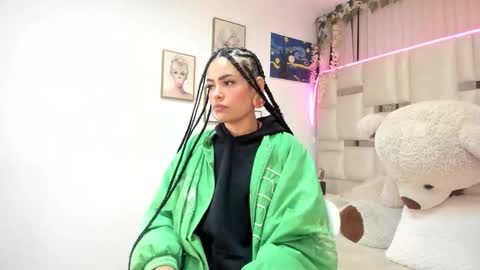 Cleo  smith online show from 09-11-25, 06:13