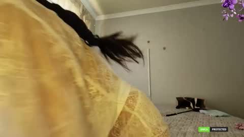 Cleo Cat online show from 10-23-25, 11:42