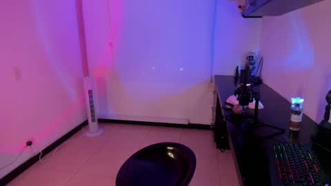   online show from 12-16-24, 06:32
