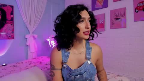 Cleo  online show from 04-22-26, 11:45