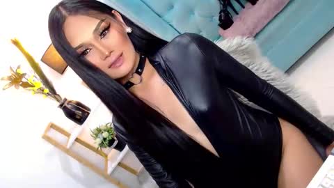 Cleo online show from 10-07-25, 05:48