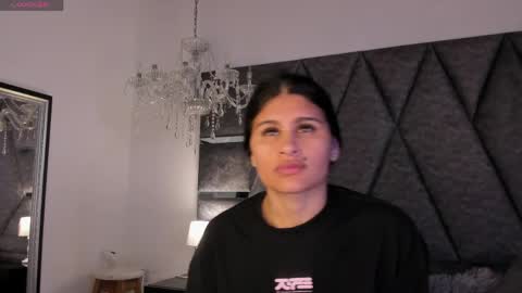 Snapshot of cleopatraa1 chatting on 05-17-26, 07:32 Cleopatra online show from 05-17-26, 07:32