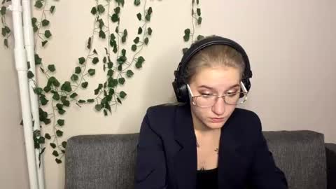 Rachel online show from 07-27-26, 07:10