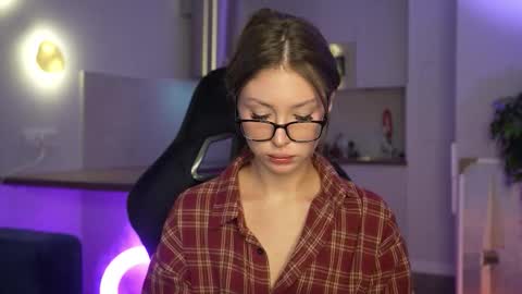 Cleo online show from 01-15-26, 07:24