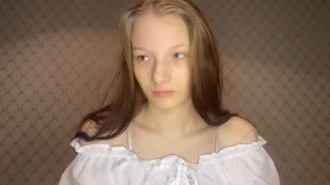 Cleo online show from 01-10-26, 04:42