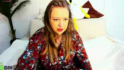 cleoxotie online show from 06-12-26, 01:48