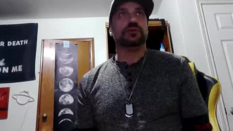 Snapshot of clintwood12 chatting on 01-09-26, 01:41 chad online show from 01-09-26, 01:41