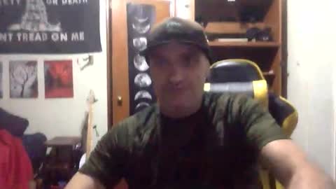 Snapshot of clintwood12 chatting on 02-14-26, 08:00 chad online show from 02-14-26, 08:00