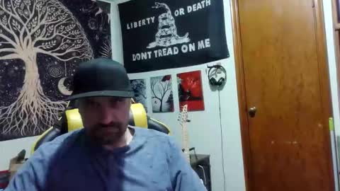 Snapshot of clintwood12 chatting on 03-03-26, 04:18 chad online show from 03-03-26, 04:18