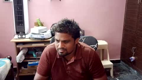 Snapshot of clitorisgspot69 chatting on 06-27-26, 10:42 Raj online show from 06-27-26, 10:42