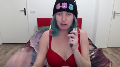 Syl  online show from 01-28-25, 09:08