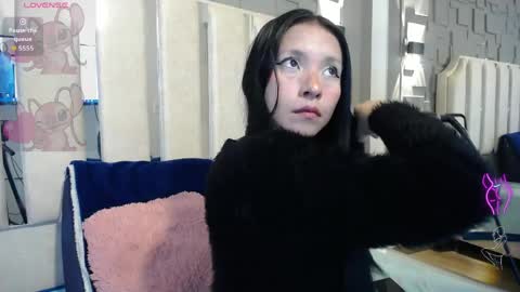 Cloe online show from 04-21-26, 08:44