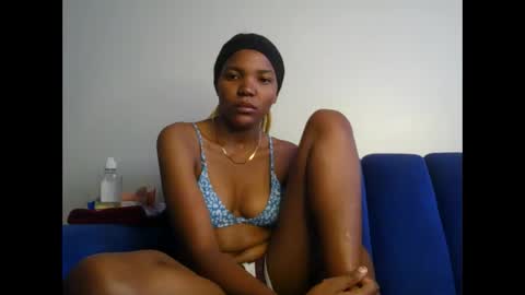 Snapshot of cloe_mae chatting on 11-20-25, 06:57 Cloe online show from 11-20-25, 06:57